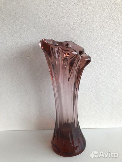 Ваза для цветов. Цветное стекло. Латвия