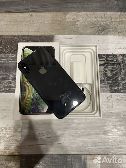 iPhone Xs, 256 ГБ