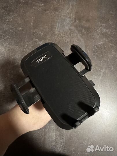 Держатель для телефона в машину