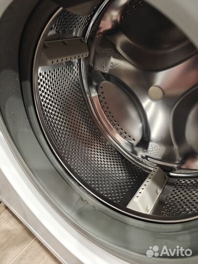 Стиральная машина Hotpoint ariston