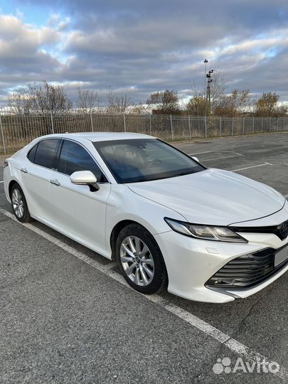 Toyota Camry 2.5 AT, 2019, 93 000 км