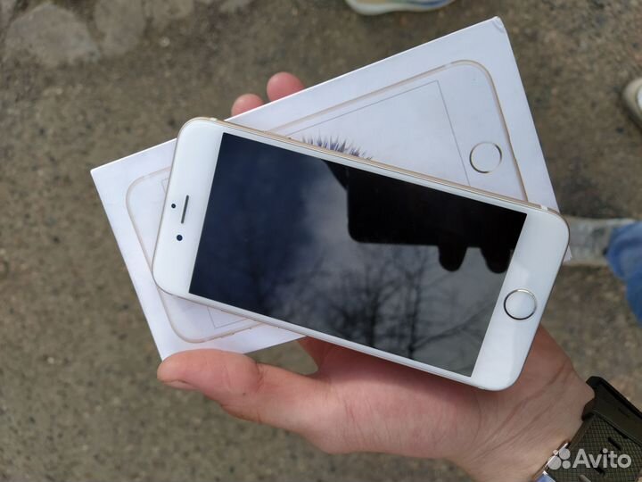 iPhone 6S, 32 ГБ