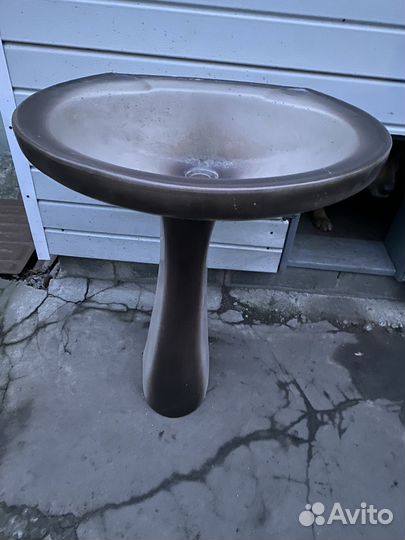 Раковина в ванную тюльпан