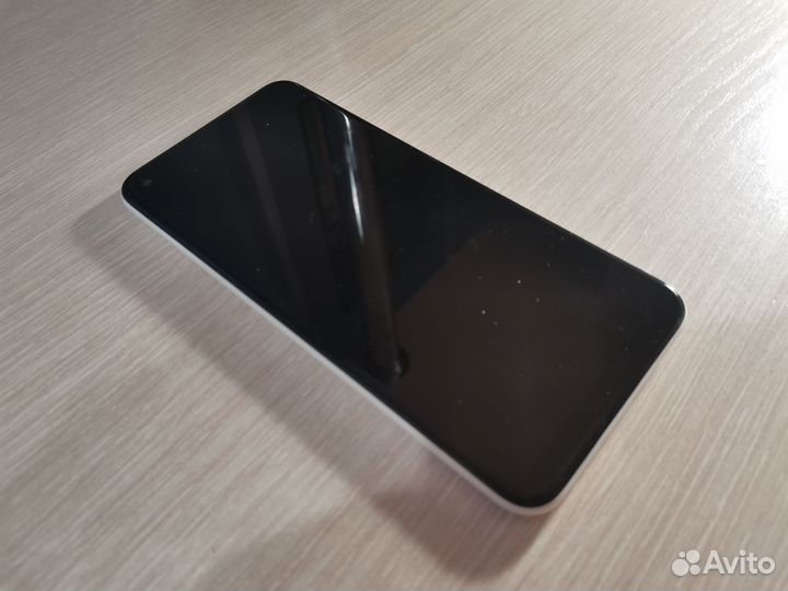 Samsung Galaxy A11, 2/32 ГБ
