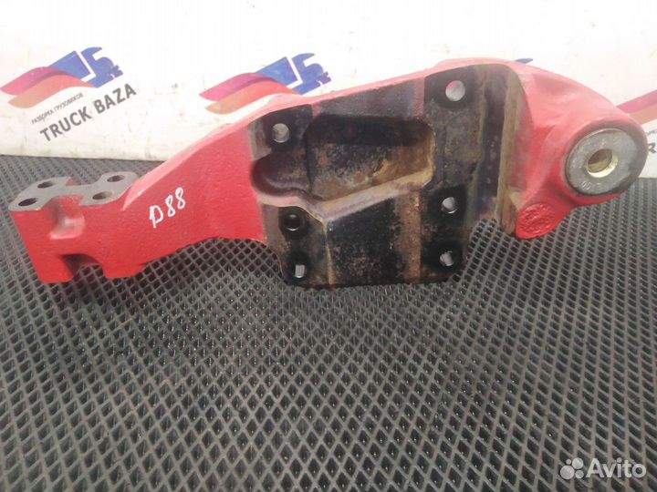 Кронштейн рессоры передней правый Daf XF105