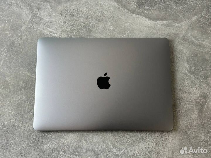 Macbook Pro 13 2019 8/128GB