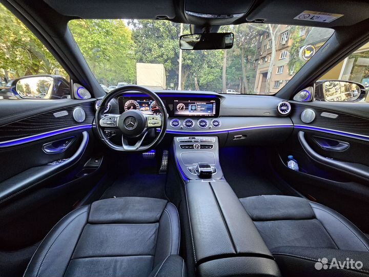 Индивидуальная экскурсия в Абхазию на Mercedes