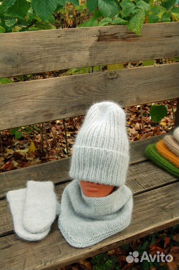 Комплект зимний пуховый шапка варежки снуд