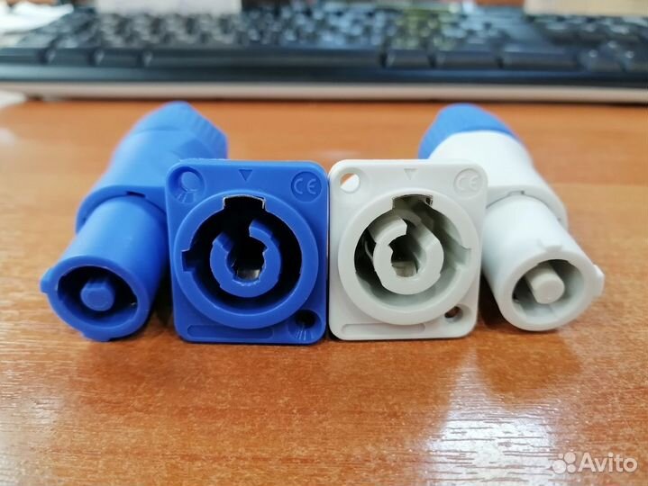 Кабельный разъем с фиксатором powercon (аналог)