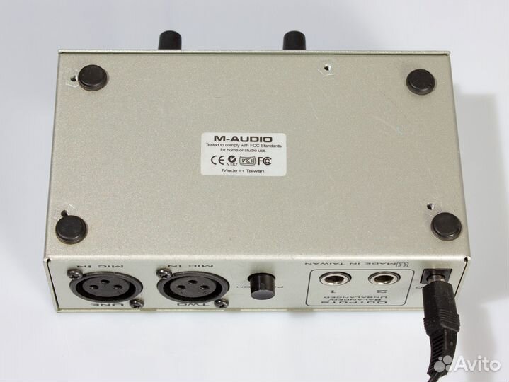 Предусилитель M-Audio Audiobuddy