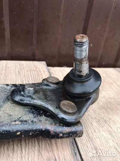 Рычаг правый Lifan Solano 620 1.5 2010