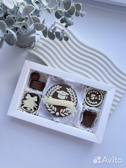 Шоколадные конфеты ручной работы