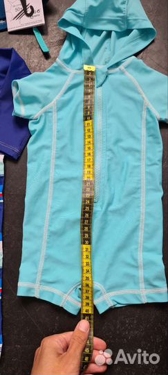 Солнцезащитный костюм рашгард для купания reima