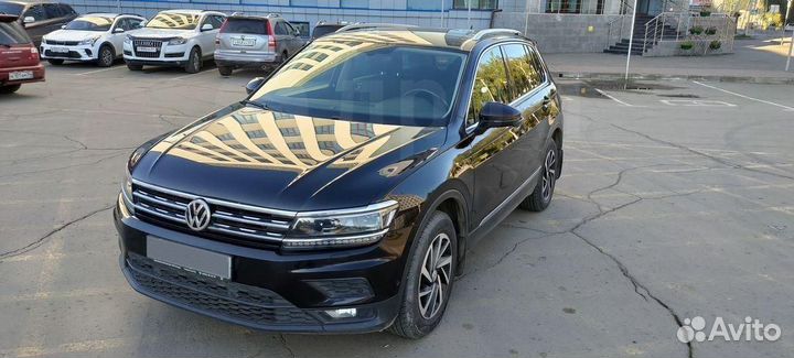 Volkswagen Tiguan 2.0 AMT, 2018, 110 000 км