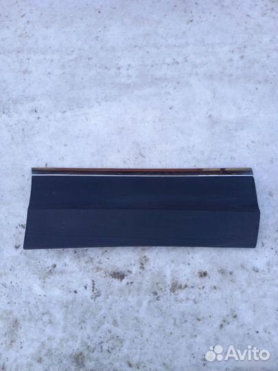 Накладка двери Volkswagen Tiguan