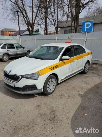 Аренда автомобиля под такси/для доставки 1550