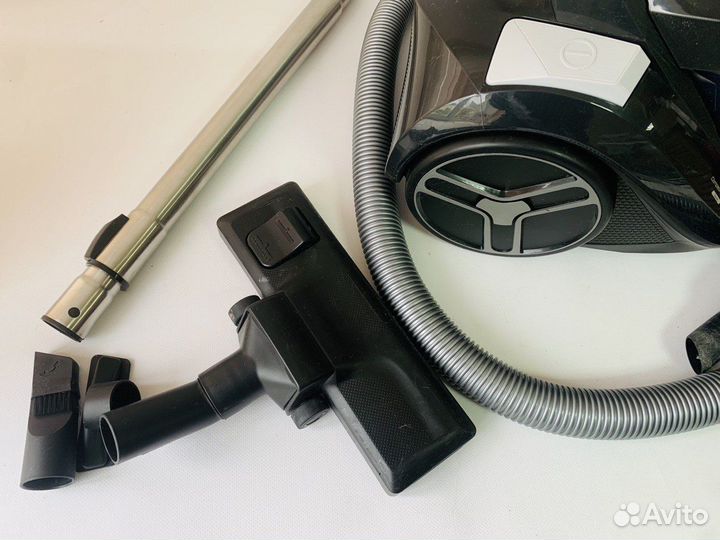 Пылесос Tefal Compact Power XXL TW4826EA