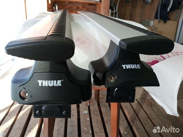 Багажник thule на гладкую крышу