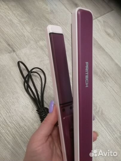 Выпрямитель для волос, утюжок