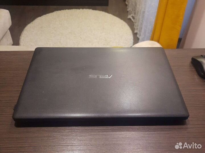Ноутбук Asus f552c