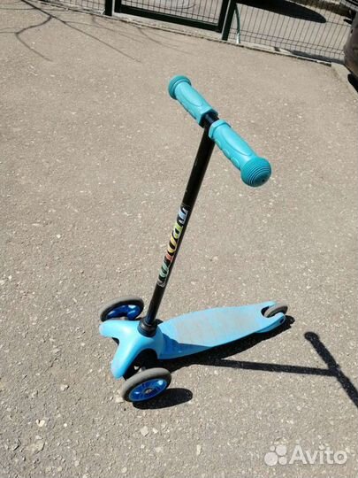 Самокат трехколесный детский