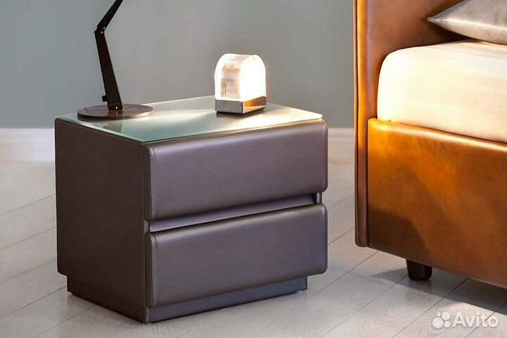 Тумба прикроватная 