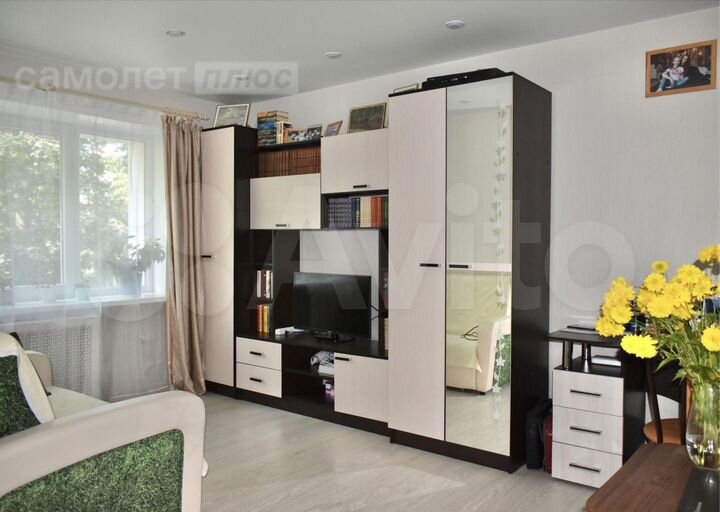 2-к. квартира, 43,8 м², 2/4 эт.