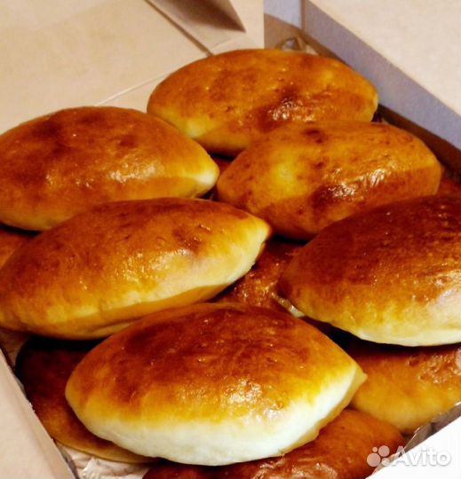 Домашняя пицца,пирожки,пирожное 