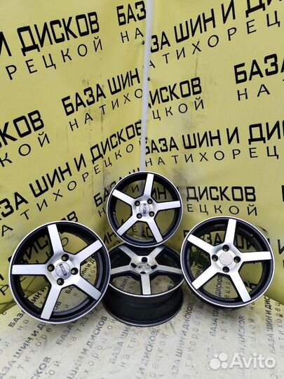 Литые диски R15 4x98 6J ET 40 Цо 58.6