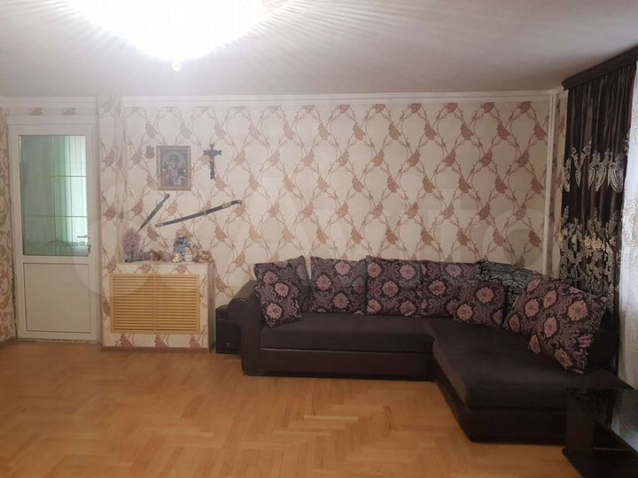4-к. квартира, 138 м², 1/5 эт.