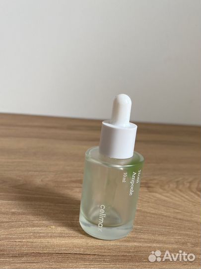 Пустые баночки из под кремов и уходовых средств