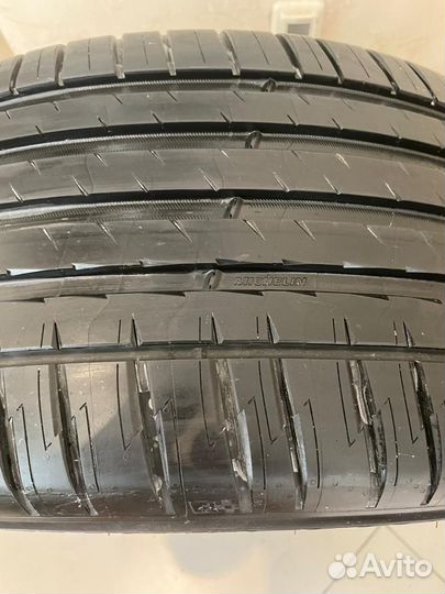Michelin Pilot Sport 4 SUV 275/40 R21 и 315/35 R21 111Y