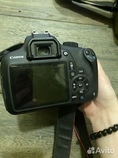 Фотоаппарат зеркальный canon