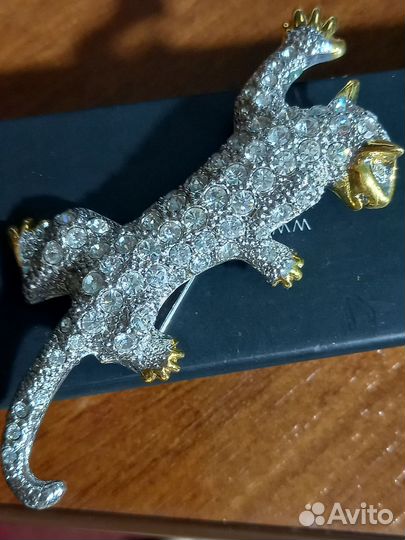 Swarovski брошь