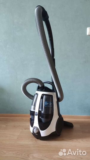 Пылесос Samsung sc8835
