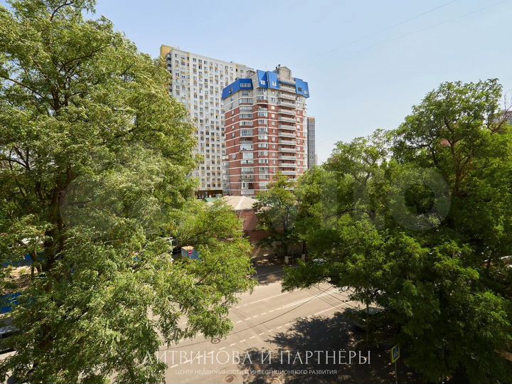 4-к. квартира, 108 м², 5/19 эт.