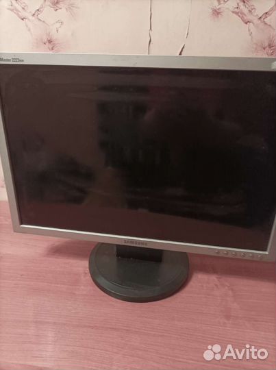 Монитор Samsung syncmaster 2223 nw