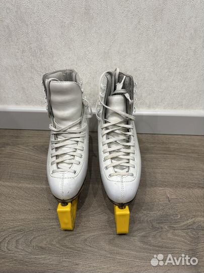 Фигурные коньки wifa 33