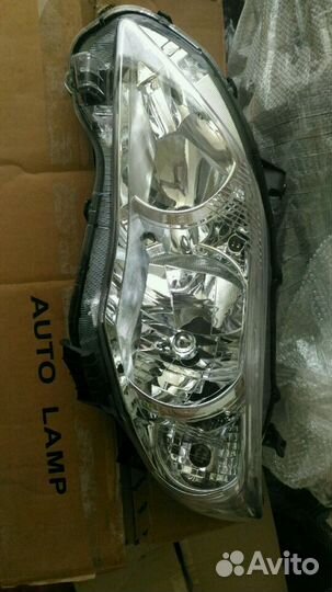 Фары Toyota Corolla с 2010 г