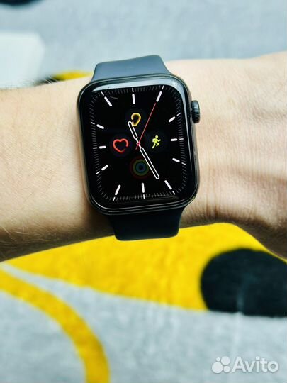 Часы apple watch se 44 mm