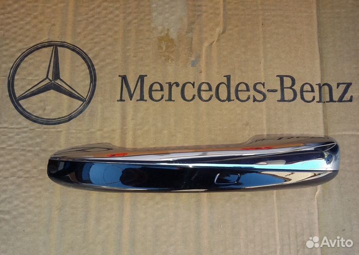 Ручка двери передняя левая мерседес А 0997602359