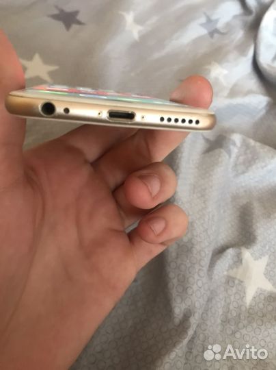 Телефон iPhone 6 16