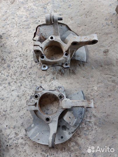 Кулак поворотный вортекс эстина чери фора