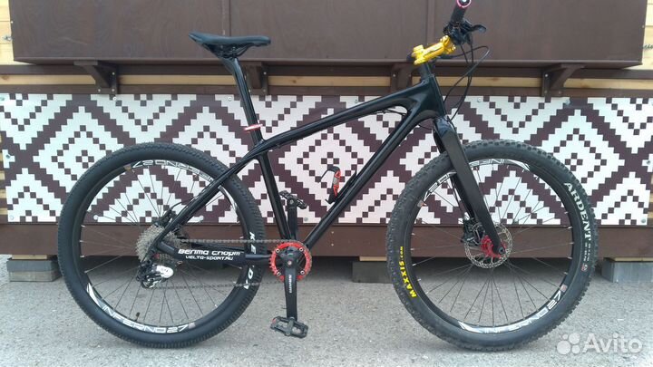 Карбоновый велосипед