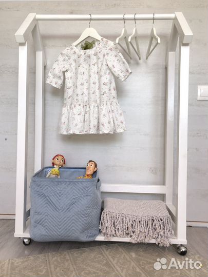 Вешалка напольная, дом для одежды, мантесори