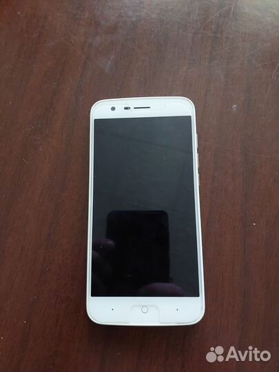 ZTE Blade V8 lite, 2/16 ГБ