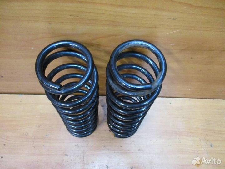 Пружина задняя Mitsubishi Lancer 10 (CX, CY) 2007