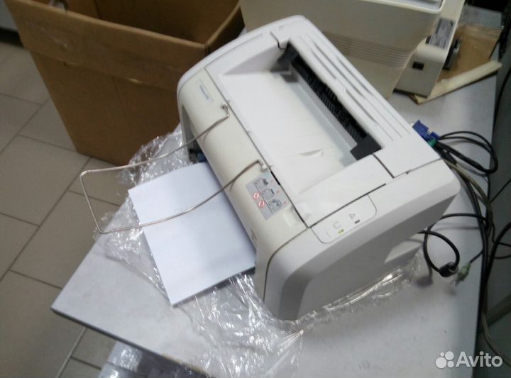 Принтер лазерный HP LJ 1018 новый, гарантия 6 мес