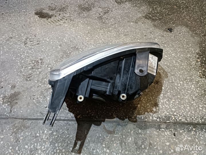 Передняя левая фара (оригинал) калина