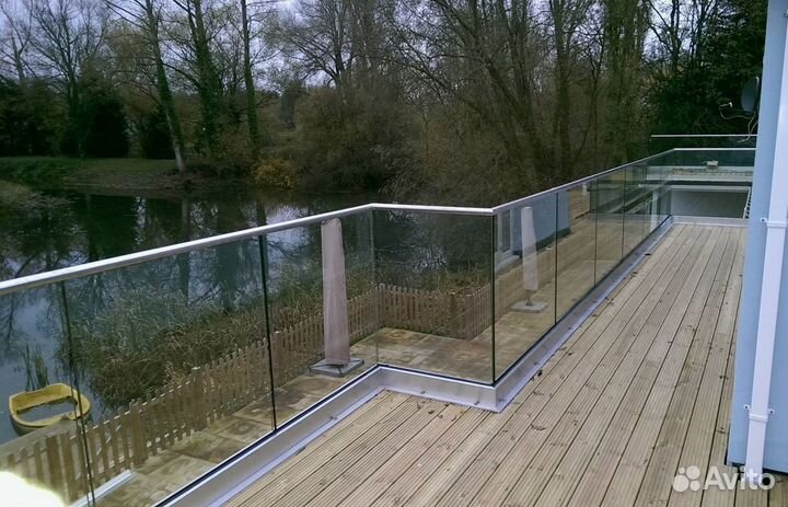 Ограждения из стекла на заказ